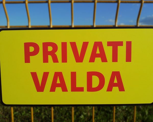 Informacinė lentelė „privati valda“, 40x20 cm, aliuminio kompozitas